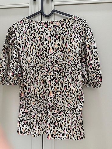 38 Beden Karpuz kol leoparlı bluz