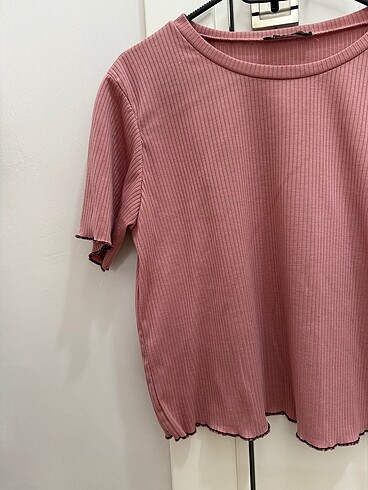 l Beden Düğmeli Tshirt