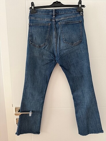 38 Beden Kesik paça jean