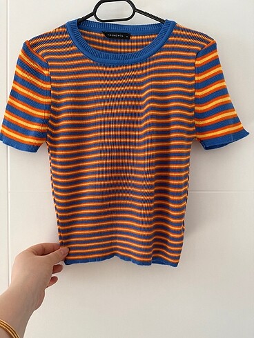 Trendyol & Milla Crop tshirt