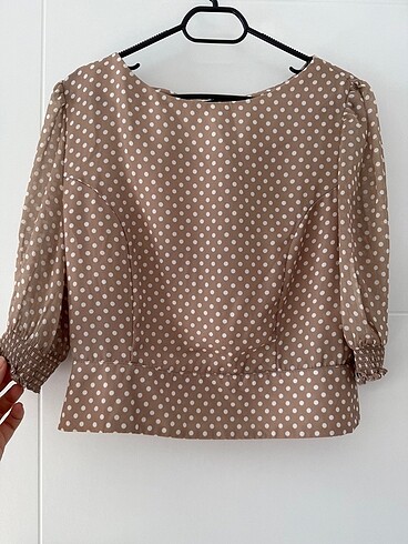 Trendyol & Milla Crop puantiyeli bluz