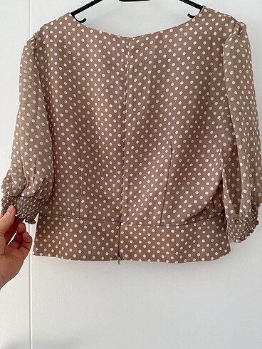 38 Beden camel Renk Crop puantiyeli bluz