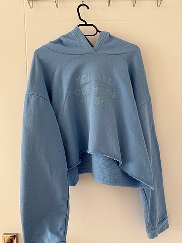 Crop sweatshirt