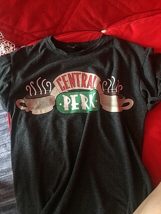 central perk baskılı tişört