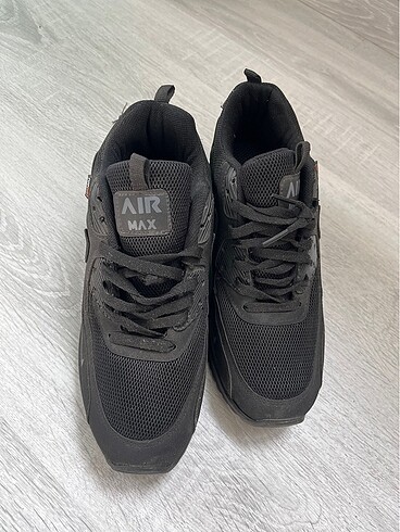 40 Beden siyah Renk Nıke airmax