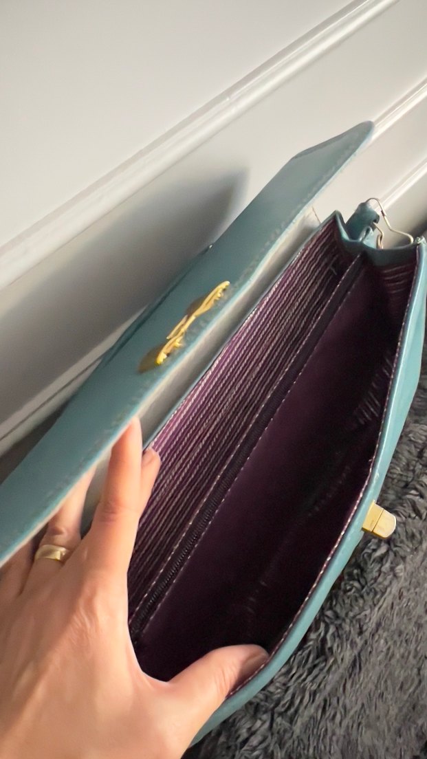 Tokalı Turkuaz Deri Kadın Çanta - Görsel 4