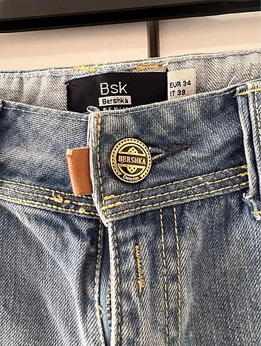 xs Beden mavi Renk Bershka Düşük Bel Kot Şort