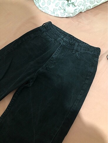 Diğer MOM JEAN