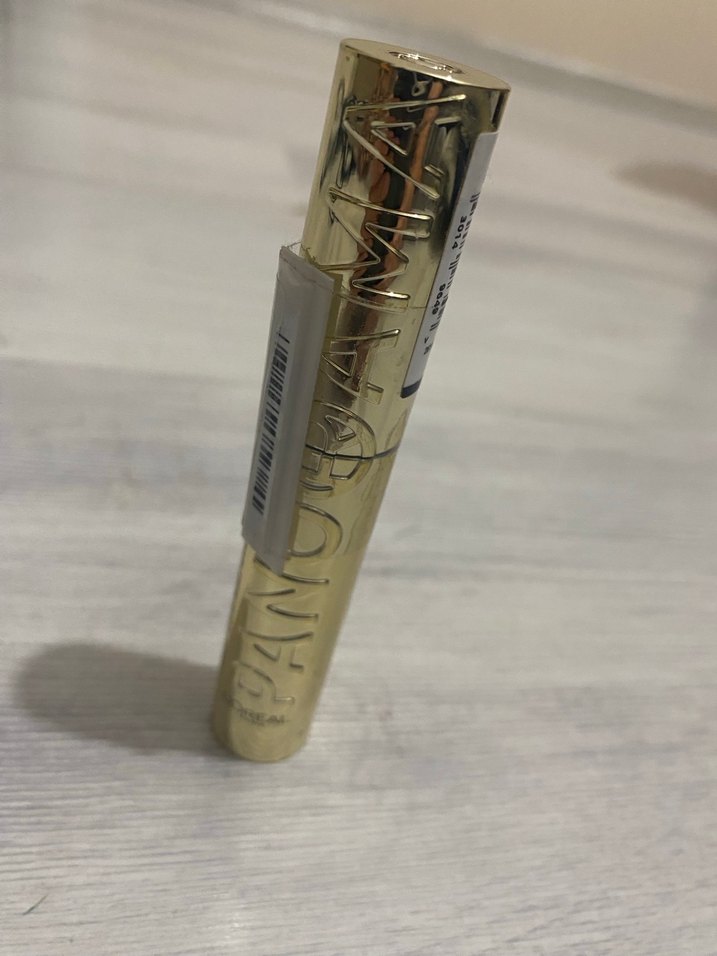 Altın Parlaklıkta L'Oréal Maskara - Görsel 5