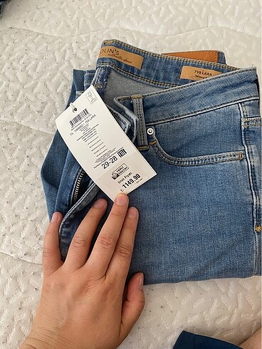 29 Beden mavi Renk Colins Jeans Pantolon