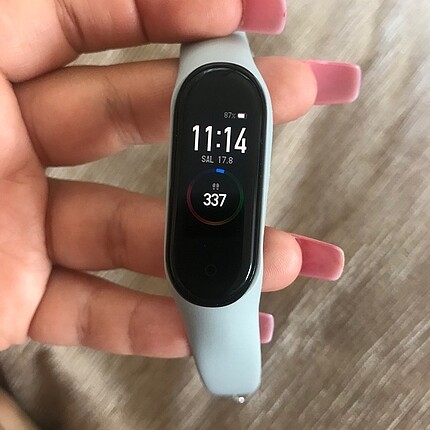 mi band 4 gri kordon