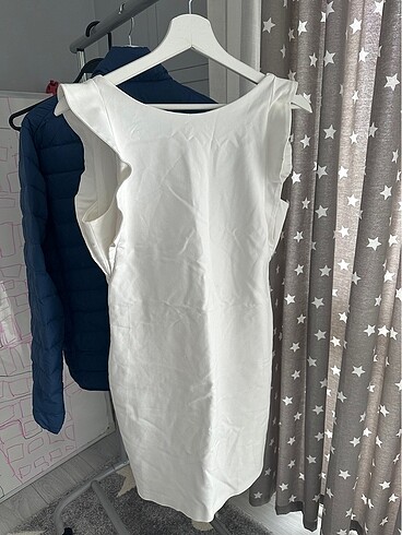 Zara sırt detaylı elbise