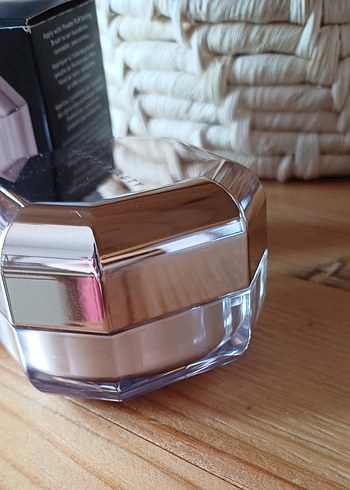 Fenty Beauty Fenty Beauty Pudra 03 Banana Mini Boy