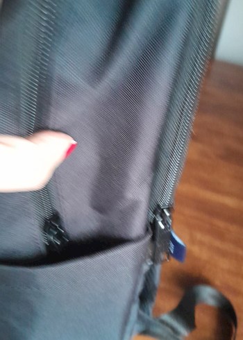 GAP SIYAH SIRT CANTASI - Görsel 5