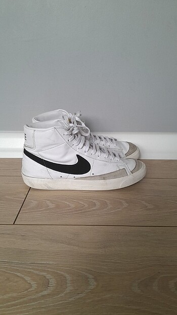 NIKE BLAZER MID 77(43)