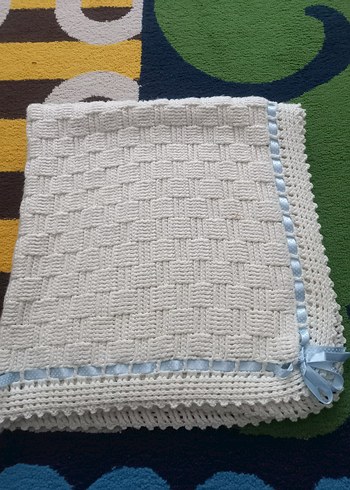 Beyaz Bebek Örgü Battaniye - Görsel 2