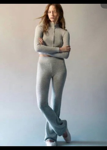 Pull&Bear Gri Kadın  İspanyol Paça Pantolon - Görsel 3