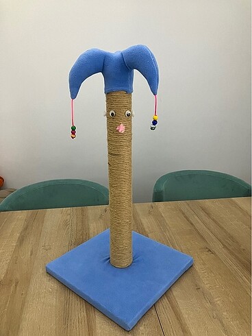 kedi tırmalama tahtası