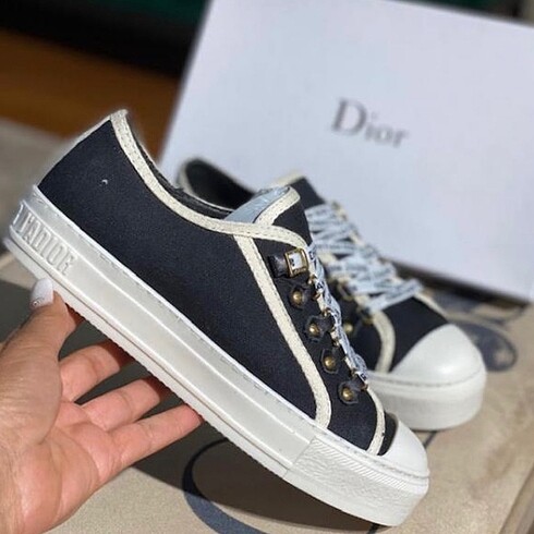 Dior Dior...