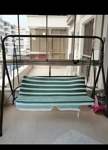 Balkon bahçe salıncağı