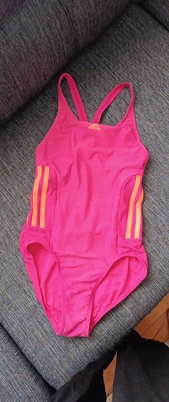 Adidas mayo satıldı 
