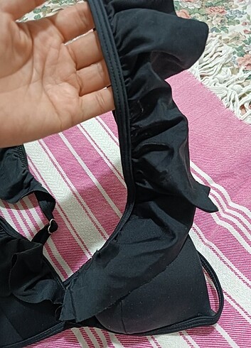 Bikini üstü 