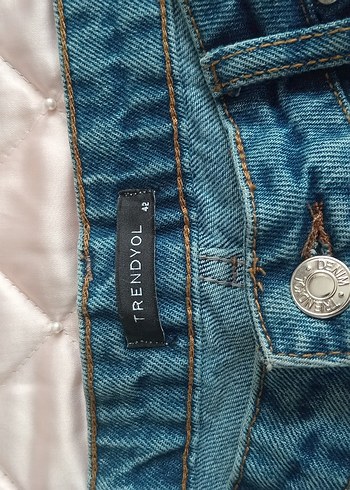 Bol Kesim Mavi Midi Denim Pantolon - Görsel 3