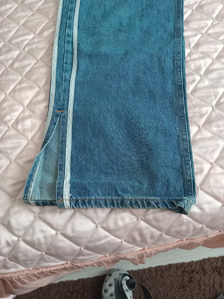 Bol Kesim Mavi Midi Denim Pantolon - Görsel 2