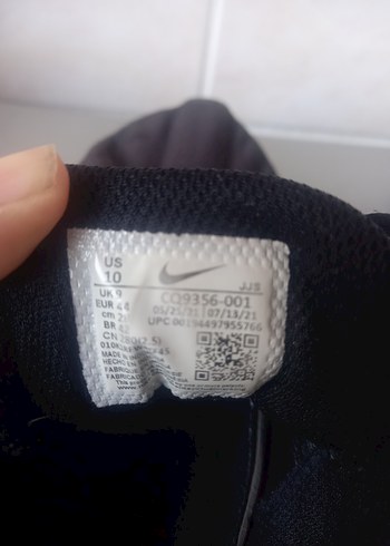 44 Beden siyah Renk NİKE SPOR AYAKKABI