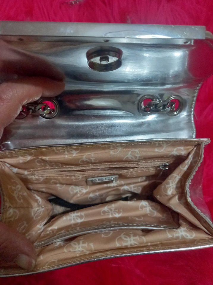 GUESS ÇANTA - Görsel 5