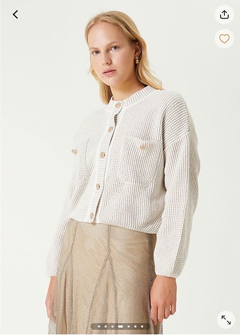 Bej Düğmeli Midi Kadın Hırka - Görsel 3