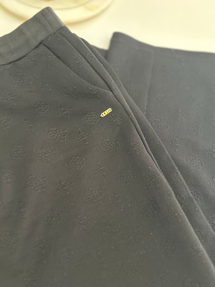 Guess eşofman altı - Görsel 2