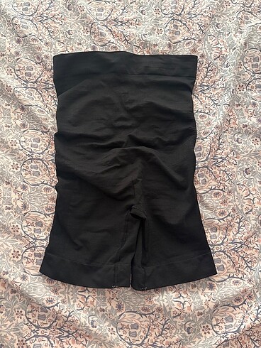 Fiolin Push up seamless şort korse