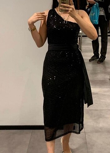 Zara elbise 