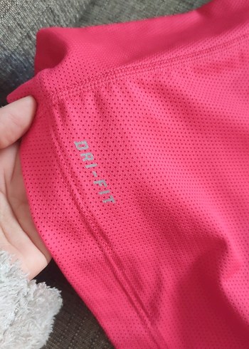 Pembe V Yakalı Kadın Spor Atlet Nike xs - Görsel 2