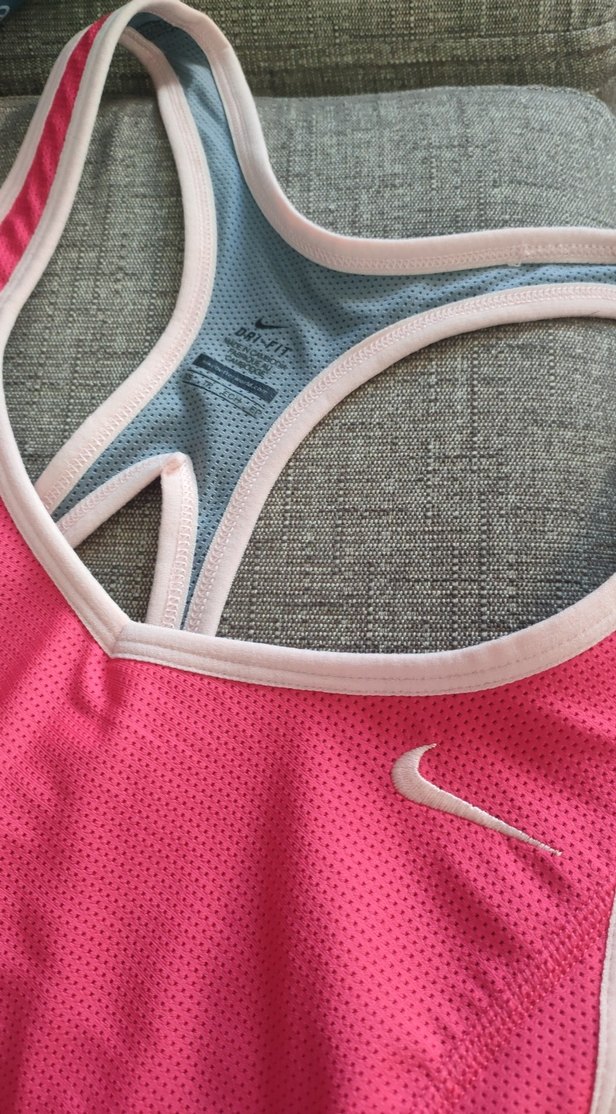 Pembe V Yakalı Kadın Spor Atlet Nike xs - Görsel 3