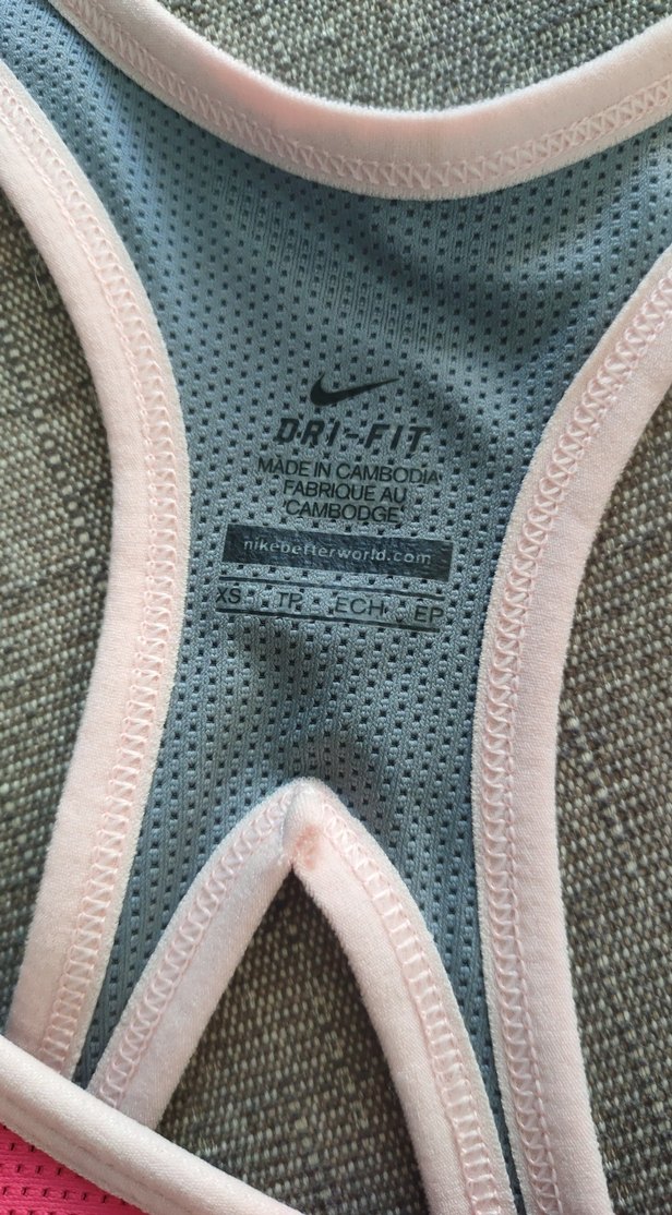 Pembe V Yakalı Kadın Spor Atlet Nike xs - Görsel 4