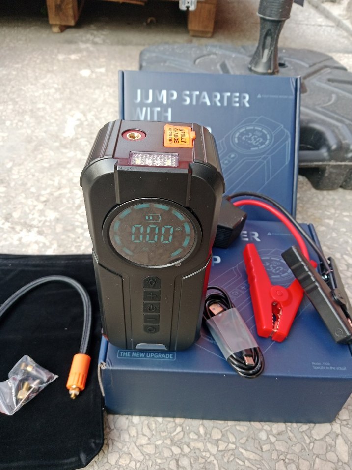 Akü Takviye Cihazı Şarjlı Kompresörlü - Görsel 3