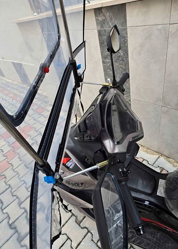 Motosiklet Tentesi Yağmurluk Rüzgarlık - Görsel 3