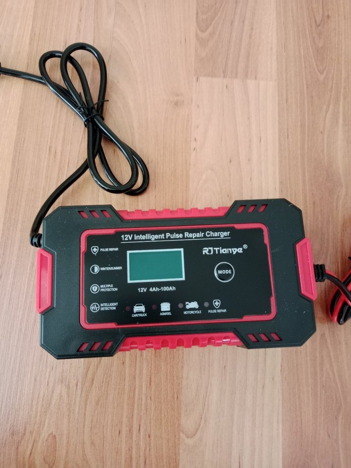 Akü Şarj Cihazı 12 V - Görsel 4