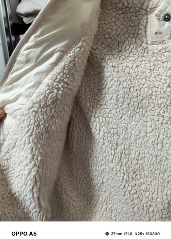 Beyaz Kürklü Yelek - Görsel 3