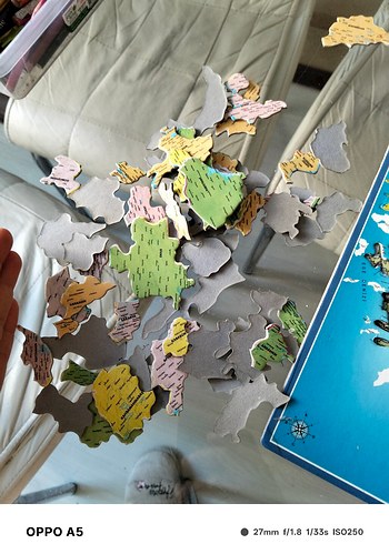 Çocuklar için renkli harita yapbozu - Görsel 3