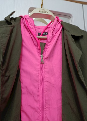 Pembe Detaylı Uzun Kemerli Kadın Trençkot - Görsel 6