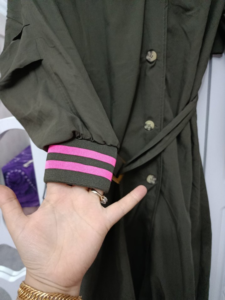 Pembe Detaylı Uzun Kemerli Kadın Trençkot - Görsel 2