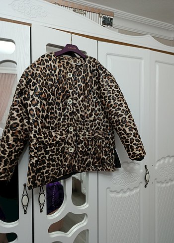 Kürklü Leopar Desenli Kadın Ceket - Görsel 2