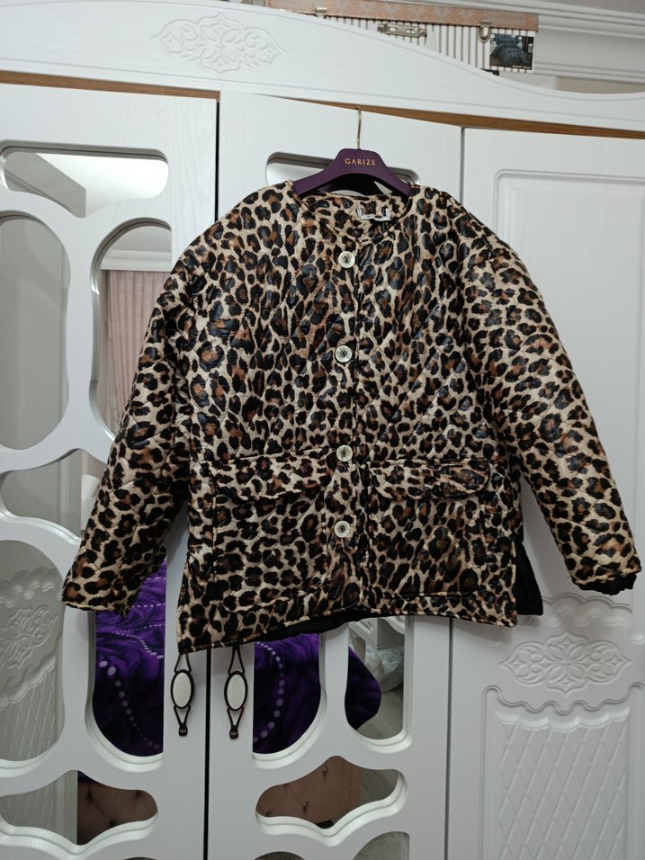 Kürklü Leopar Desenli Kadın Ceket - Görsel 4