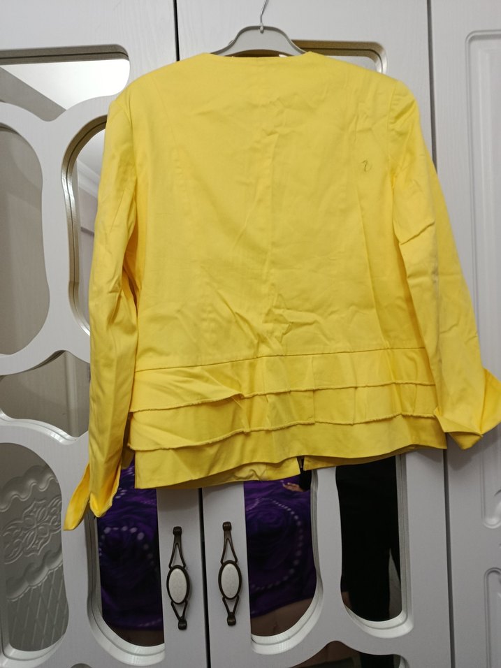 Sarı Fermuarlı Midi Ceket - Görsel 5