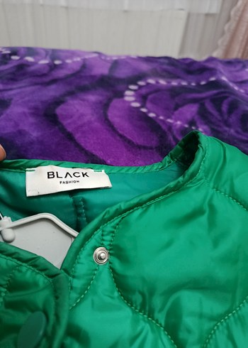 Düğmeli Yeşil Midi Kadın Mont - Görsel 6