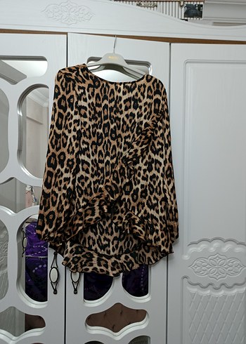 Leopar Desenli Uzun Kollu Kadın Bluz - Görsel 2