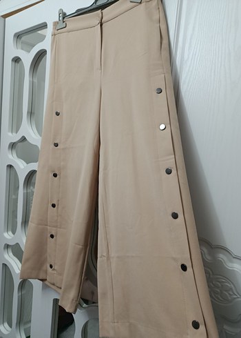 Düğmeli Bej Kadın Kumaş Pantolon - Görsel 3
